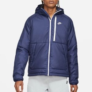 NWT Men's NIKE THERMA-FIT Synthetic Fill Jacket.